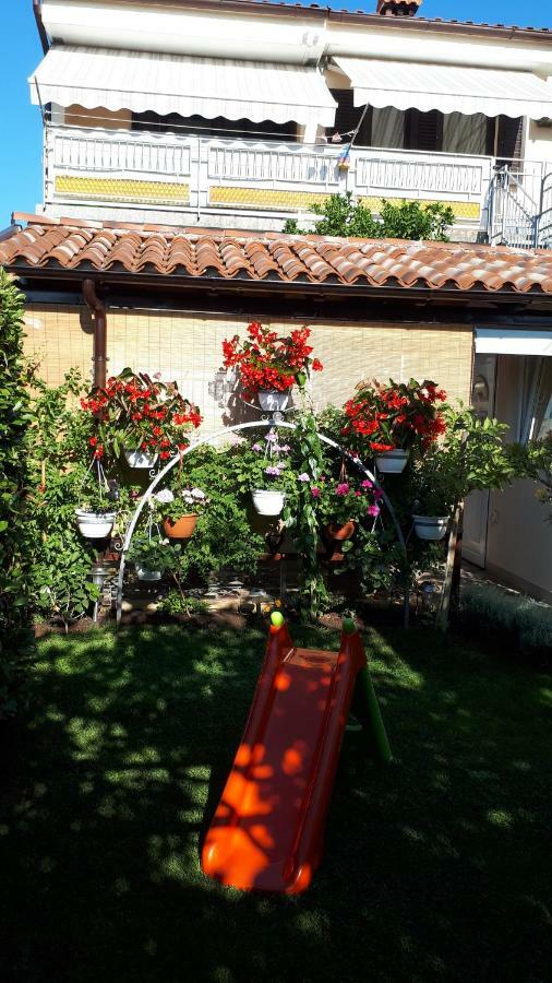 Andela Apartment Пула Экстерьер фото